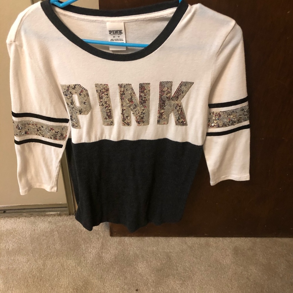 Excellent condition love pink half sleeve xs
